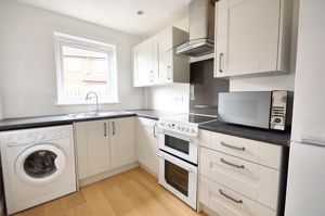 Kitchen- click for photo gallery